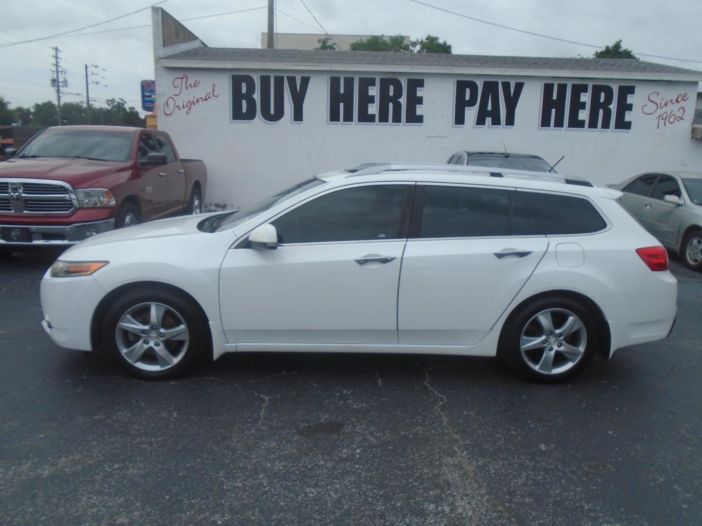 2012 Acura TSX 5-Spd AT w/ Technology Package (JH4CW2H68CC) with an 2.4L L4 DOHC 16V engine, 5-Speed Automatic transmission, located at 6112 N Florida Avenue, Tampa, FL, 33604, (888) 521-5131, 27.954929, -82.459534 - Photo#0