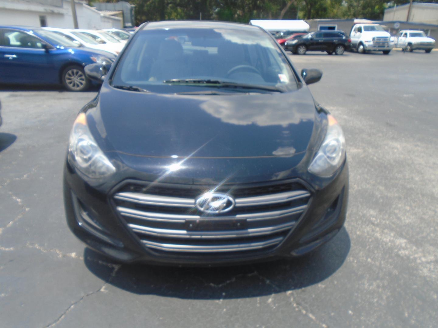 2016 Hyundai Elantra GT A/T (KMHD35LH8GU) with an 2.0L L4 16V DOHC engine, 6A transmission, located at 6112 N Florida Avenue, Tampa, FL, 33604, (888) 521-5131, 27.954929, -82.459534 - Photo#1