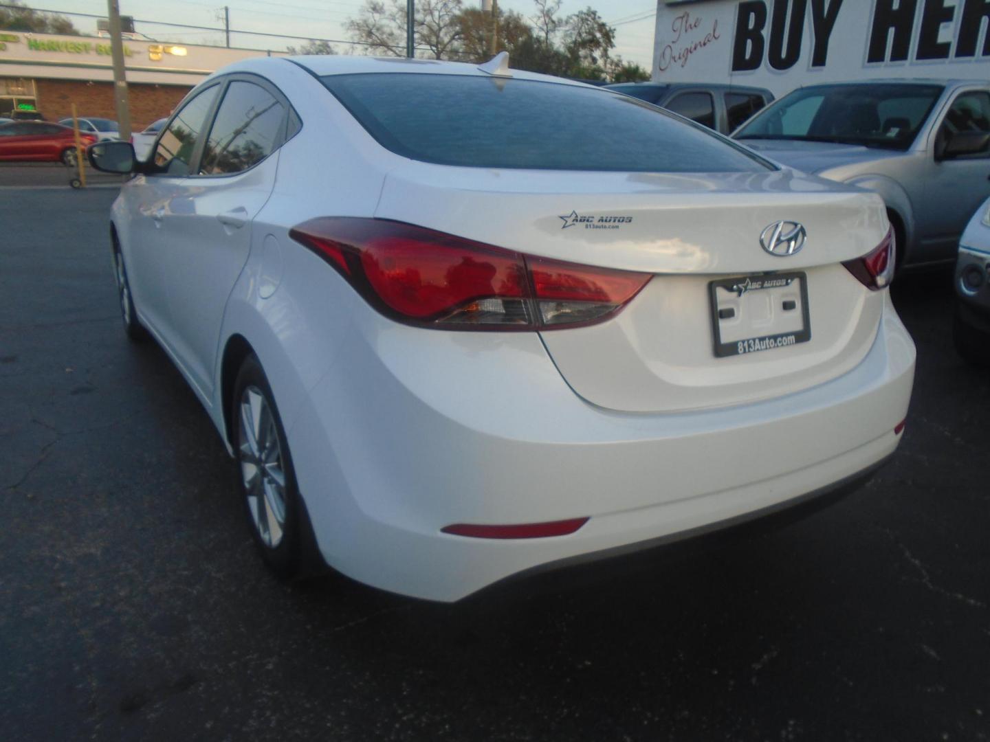 2015 Hyundai Elantra Limited (5NPDH4AE9FH) with an 1.8L L4 DOHC 16V engine, 6-Speed Automatic transmission, located at 6112 N Florida Avenue, Tampa, FL, 33604, (888) 521-5131, 27.954929, -82.459534 - Photo#5