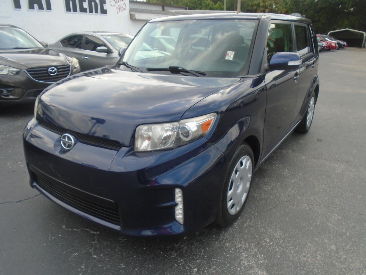 2015 Scion xB 5-Door Wagon 5-Spd MT (JTLZE4FE0FJ) with an 2.4L L4 DOHC 16V engine, 5-Speed Manual transmission, located at 6112 N Florida Avenue, Tampa, FL, 33604, (888) 521-5131, 27.954929, -82.459534 - Photo#3