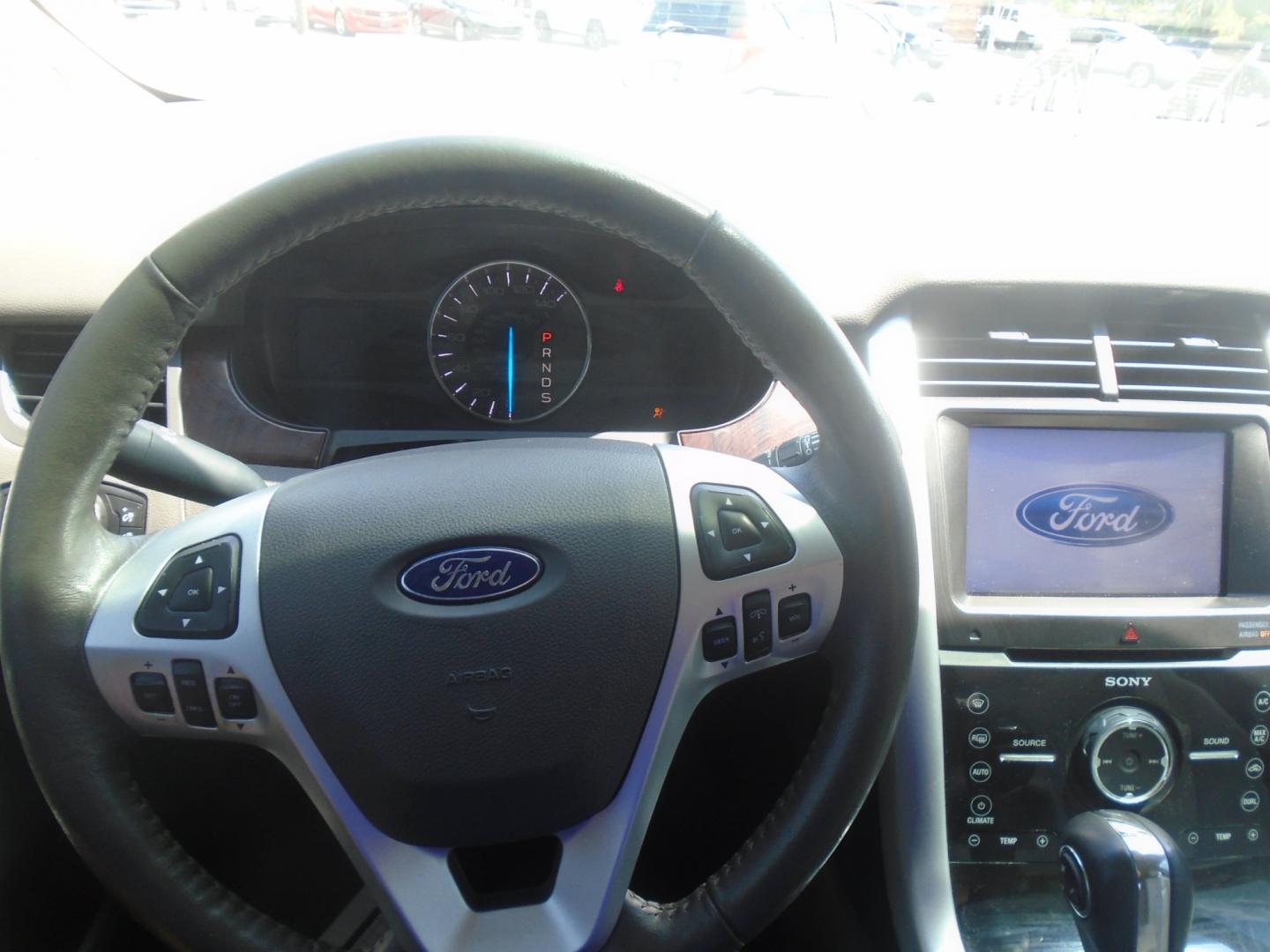 2013 Ford Edge Limited FWD (2FMDK3KC1DB) with an 3.5L V6 DOHC 24V engine, 6-Speed Automatic transmission, located at 6112 N Florida Avenue, Tampa, FL, 33604, (888) 521-5131, 27.954929, -82.459534 - Photo#10