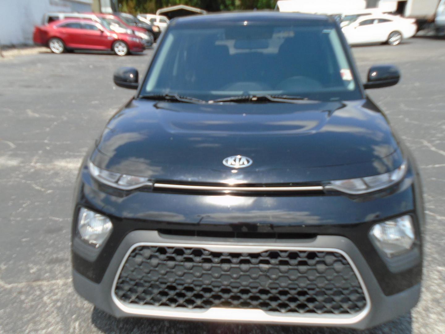 2020 Kia Soul S (KNDJ23AU5L7) with an 2.0L L4 DOHC 16V engine, CVT transmission, located at 6112 N Florida Avenue, Tampa, FL, 33604, (888) 521-5131, 27.954929, -82.459534 - Photo#3