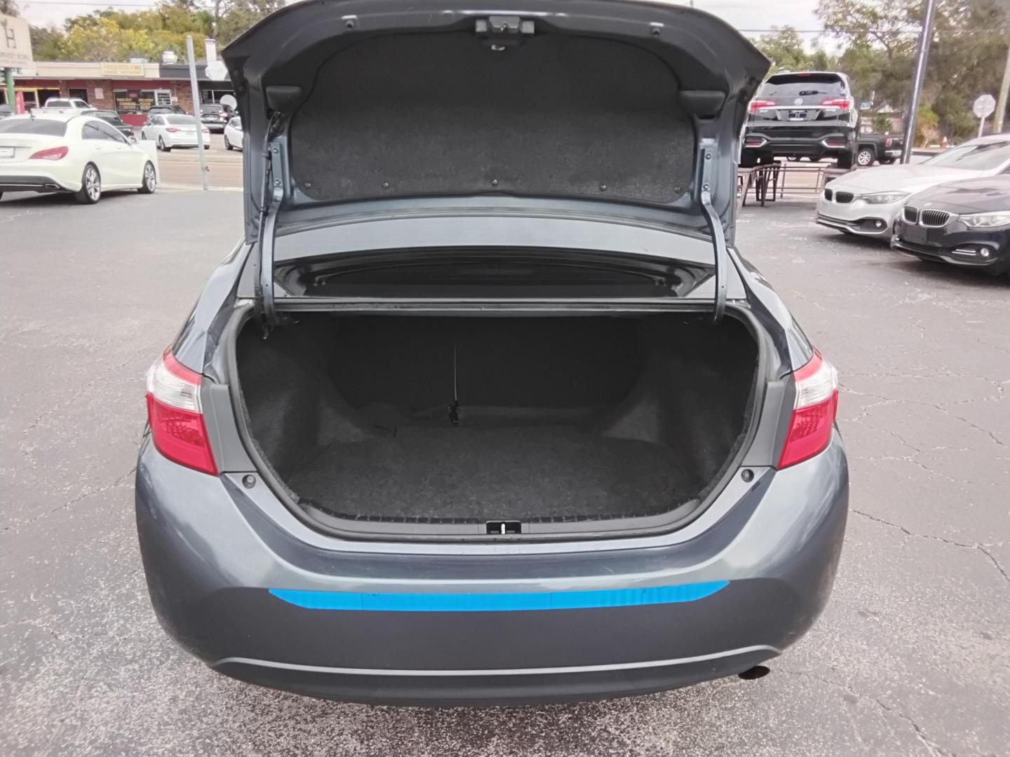 2015 Blue /Grey Toyota Corolla L 4-Speed AT (2T1BURHE8FC) with an 1.8L L4 DOHC 16V engine, 4-Speed Automatic transmission, located at 6112 N Florida Avenue, Tampa, FL, 33604, (888) 521-5131, 27.954929, -82.459534 - 499$ down plus tax & tag. - Photo#13
